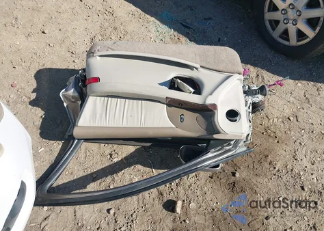 2004 Buick Park Avenue z USA, uszkodzony, nr VIN 1G4CW54K244130747